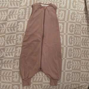 Kaiya Baby organic cotton footed sleep sack 18M-3T - Dusty Pink